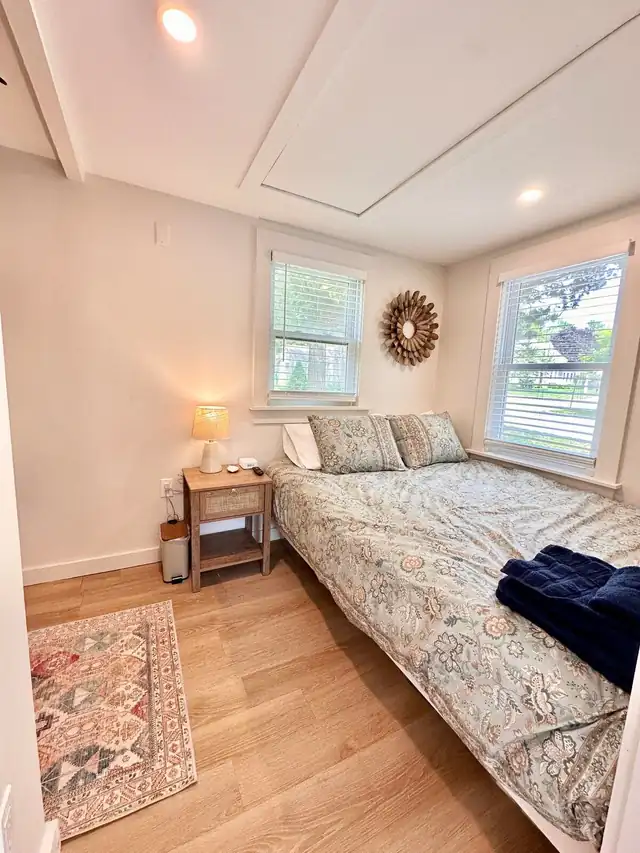 Coral Coast Cottage: bedroom 1